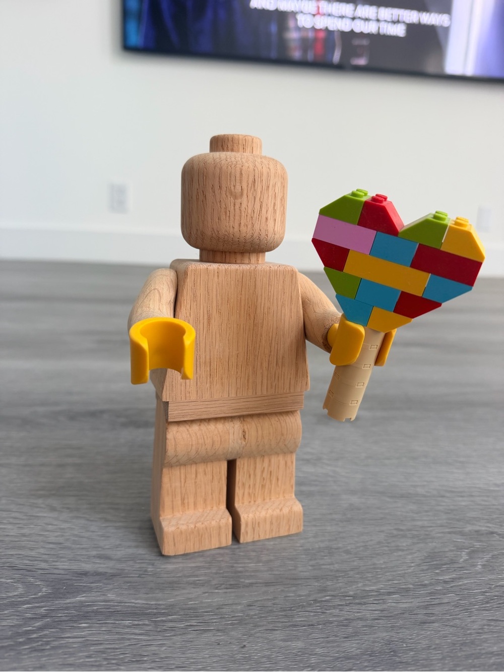 LEGO wooden figure - 5x bigger than regular mini figure - Picture 6 of 10